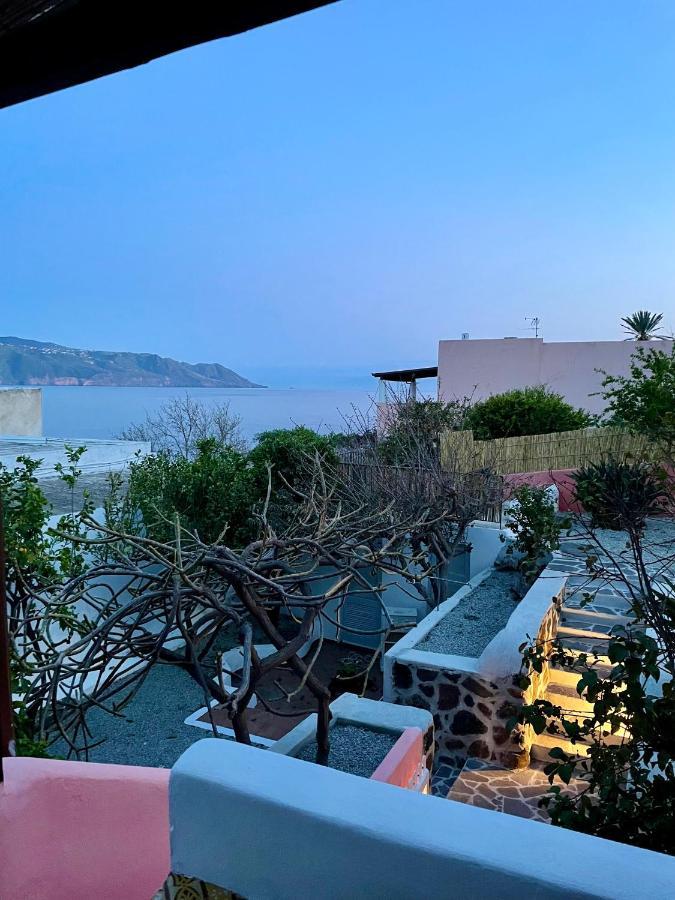 Villa Pomelia, Villa Nel Corso Di Santa Marina Salina A 50 Mt Dal Mare Ngoại thất bức ảnh